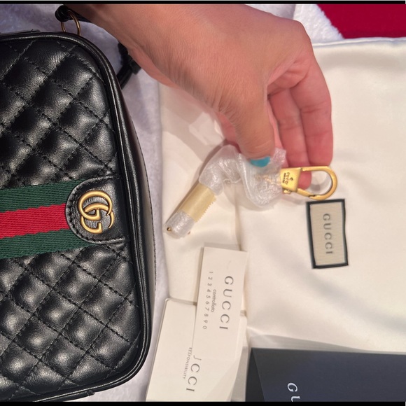 SOLD! New Authentic Gucci bag - Picture 5 of 13